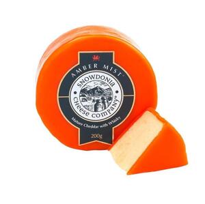 Snowdonia Cheese Company Baby Cheddar s whisky